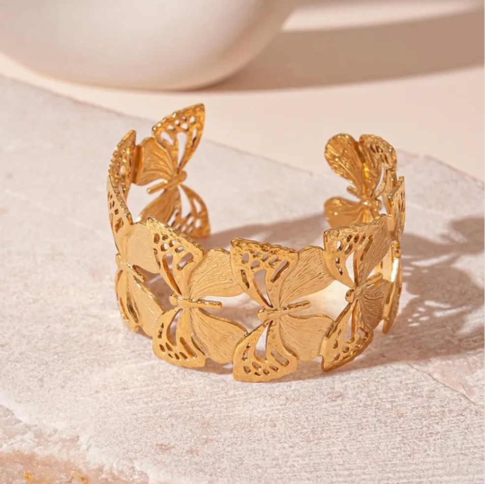 MANCHETTE PAPILLON