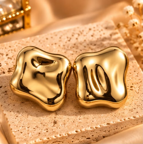 BOUCLE D’OREILLE AÏNA